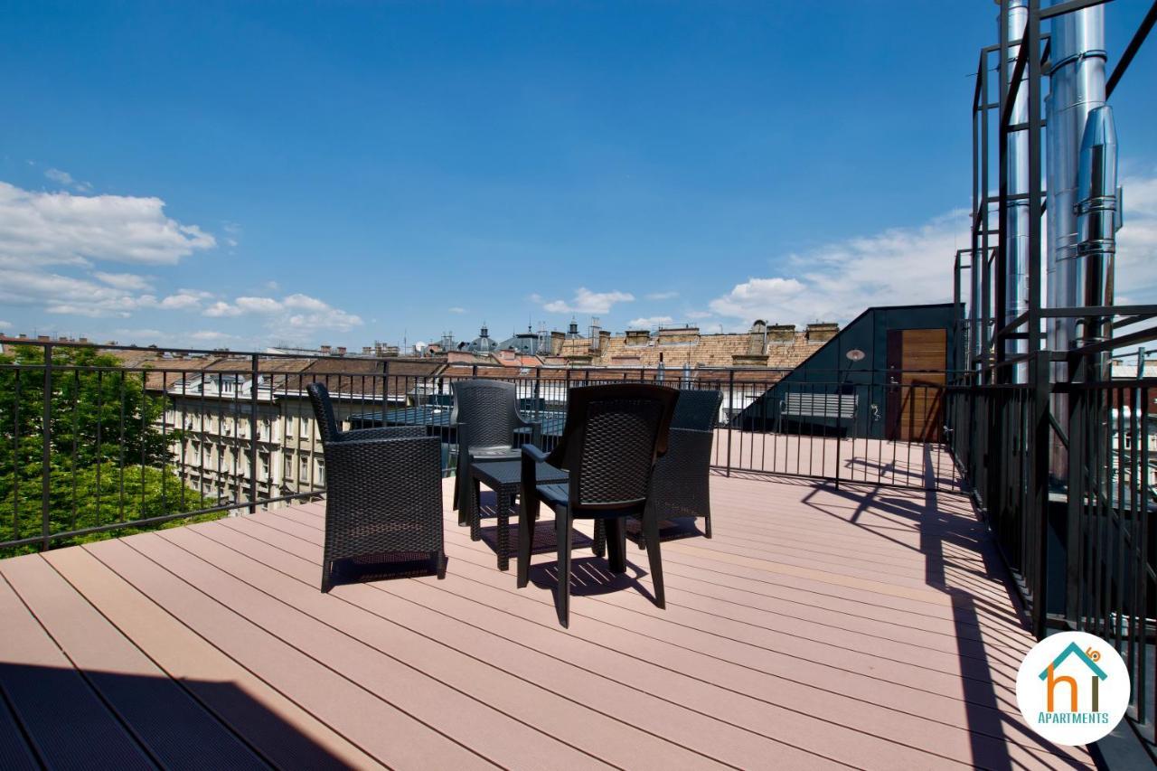 Premium Apartment By Hi5 - Penthouse Studio + Rooftop ブダペスト エクステリア 写真