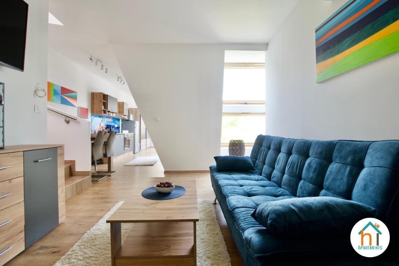 Premium Apartment By Hi5 - Penthouse Studio + Rooftop ブダペスト エクステリア 写真